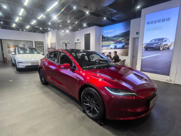 路易泽 90天关税缓冲期启动 美系车企如何重构中国战略